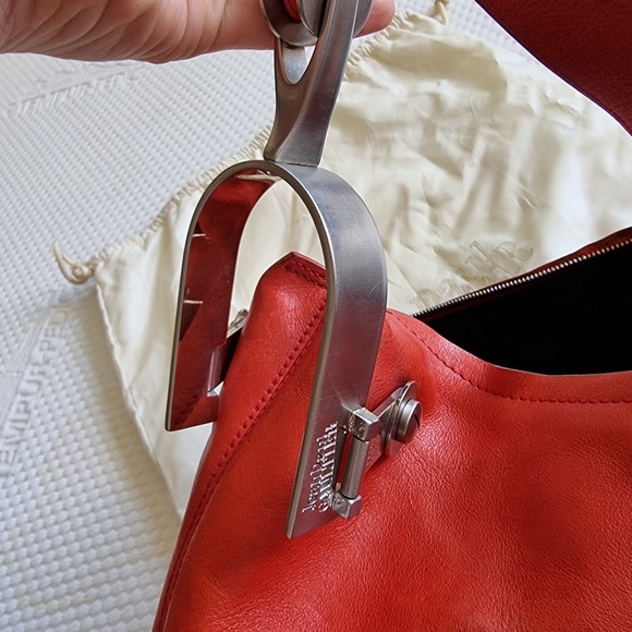 Jean Paul Gaultier Red Leather small handbag Vintage 90s - Picture 6 of 14